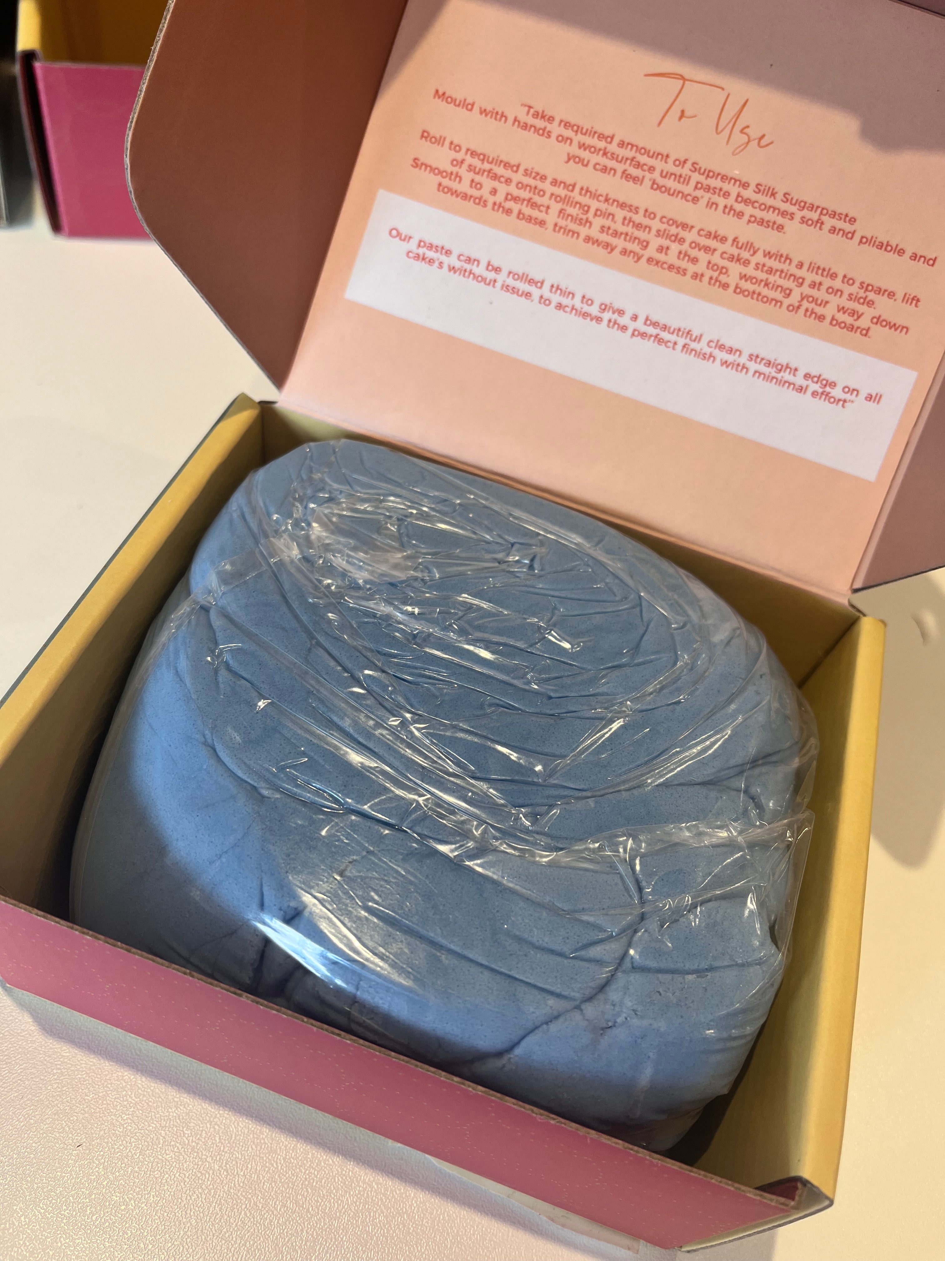 Supreme Silk Sugarpaste 1kg